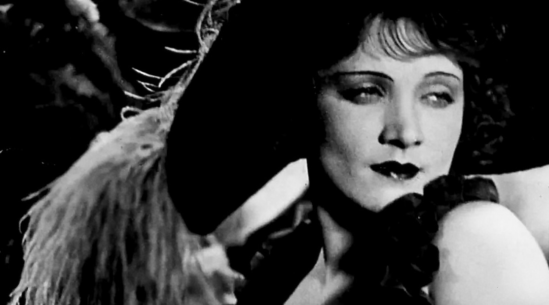 Marlene Dietrich as Lola Lola in Der blaue Engel